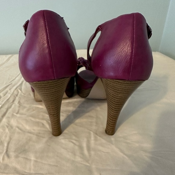 Madden Girl platform peep toe platform heels - Picture 3 of 5